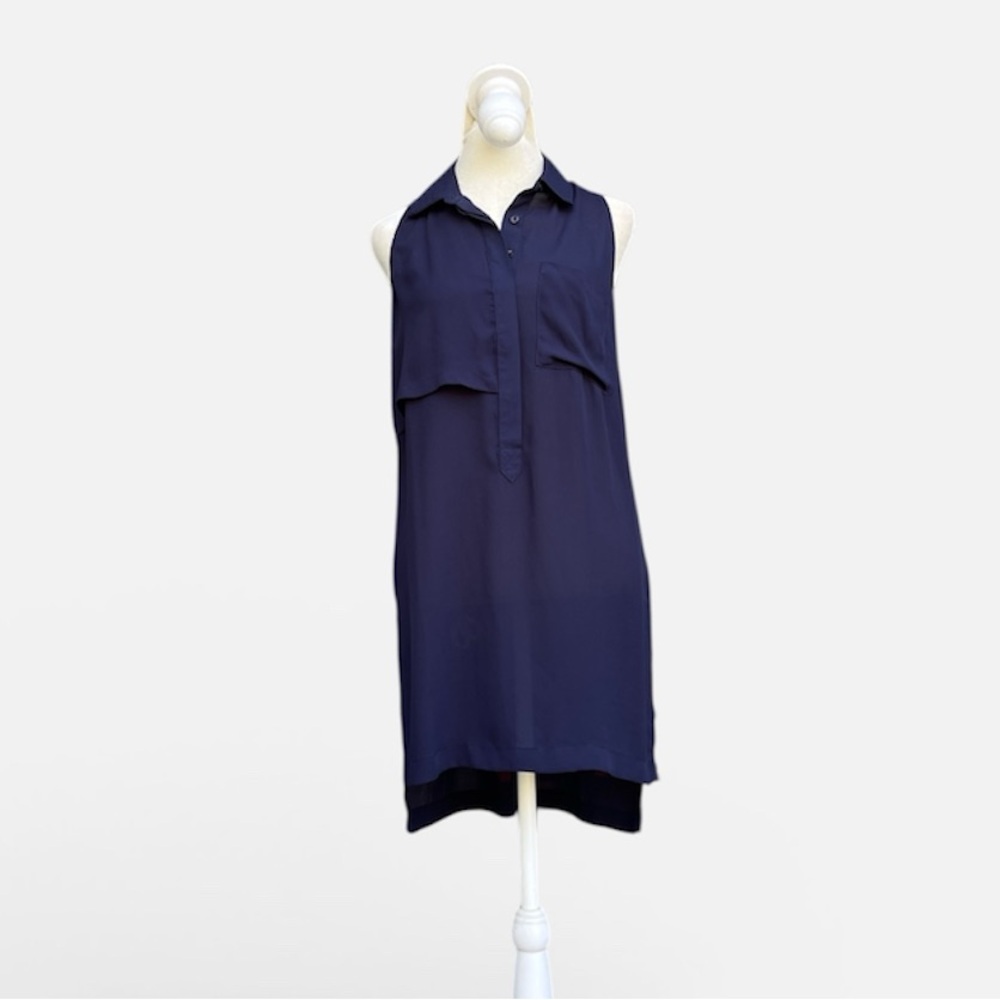 Neiman Marcus Sleeveless Split Hem Popover Tunic in Blue Size X-Small